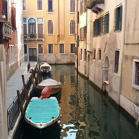 Nice Venice Apartments In San Marco-3